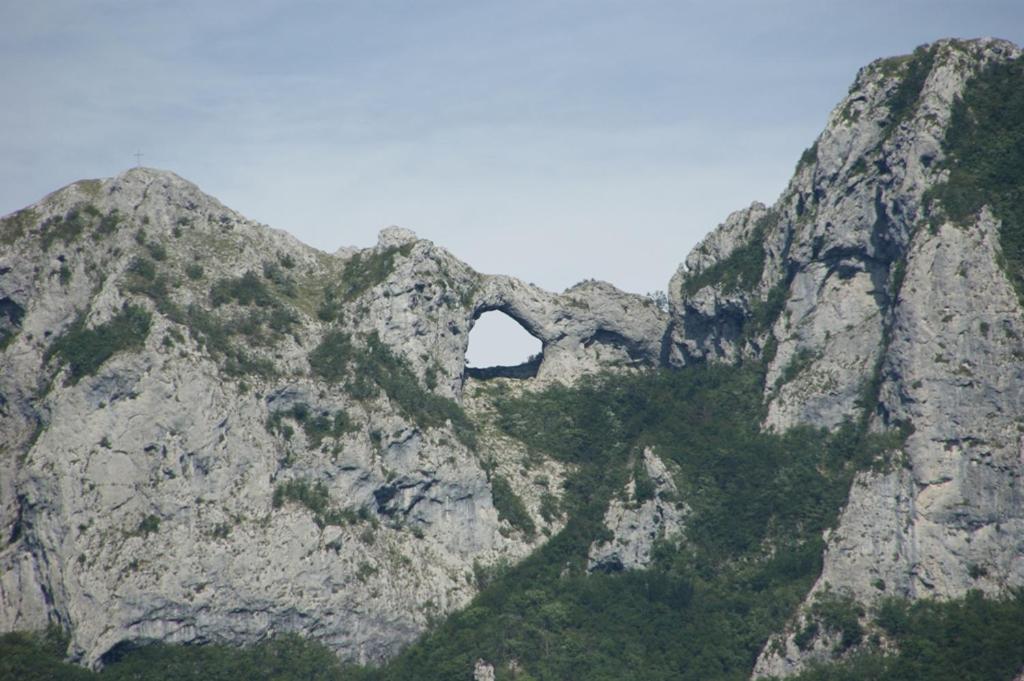 Casa Poggio Delle Farfalle Villa Stazzema Luaran gambar