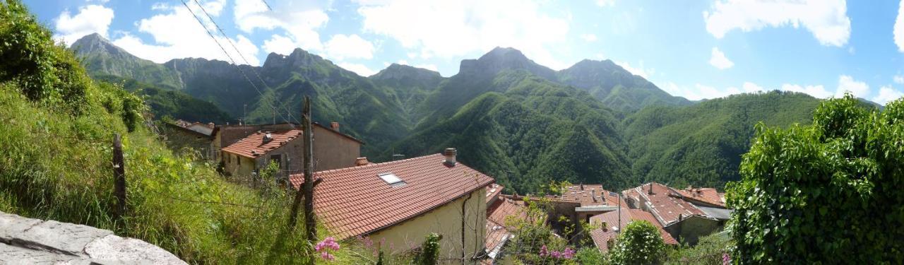 Casa Poggio Delle Farfalle Villa Stazzema Luaran gambar